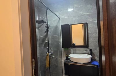 Location d'un appartement élégant et moderne, 70 m², Batumi, Géorgie