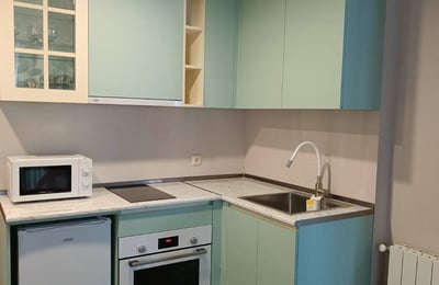 Location d'un appartement entièrement meublé avec vue sur la mer, 48 m², Batoumi, Géorgie