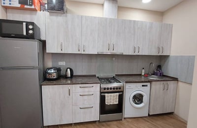 Alquiler de apartamento luminoso y confortable, 60 m², Batumi, Georgia