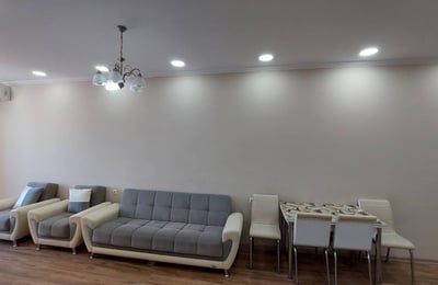 Alquiler de apartamento luminoso y confortable, 60 m², Batumi, Georgia