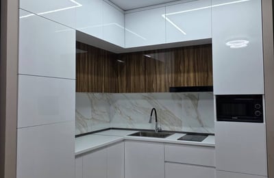 Аренда светлой, новой квартиры с балконом, 45 м², Calligraphy Towers, Батуми, Грузия