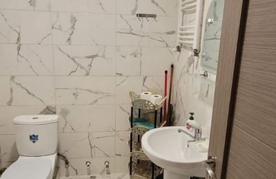 Vermietung einer komfortablen, möblierten Wohnung, 57 m², Batumi, Georgien