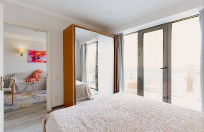 Location d'un appartement lumineux et cosy, 60 m², Orbi Beach Tower, Batoumi, Géorgie