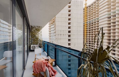 Location d'un appartement lumineux et cosy, 60 m², Orbi Beach Tower, Batoumi, Géorgie