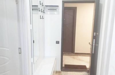 Alquiler de apartamento luminoso y confortable, 60 m², Calligraphy Towers, Batumi, Georgia