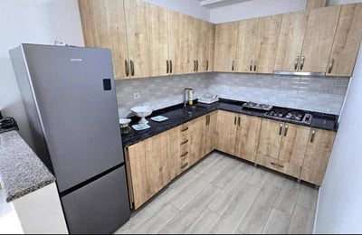 Alquiler de un apartamento luminoso и moderno, 70 m², Batumi, Georgia