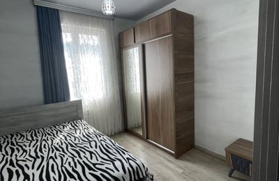 Alquiler de un apartamento nuevo y espacioso, 130 m², Batumi, Georgia