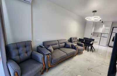 Location d'un appartement moderne et confortable de 60 m², Batoumi, Géorgie
