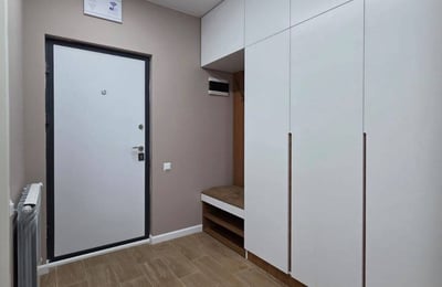 Alquiler de apartamento cómodo de 47 m² con vistas al estadio, Batumi, Georgia