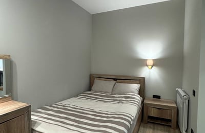 Alquiler de un apartamento moderno y amueblado de 60 m² en Black Sea Tower, Batumi, Georgia