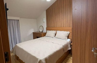 Alquiler de apartamento excelente y amueblado con terraza, 55 m², Batumi, Georgia