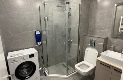 Location d'un studio compact meublé avec vue sur la mer, 37 m², Batoumi, Géorgie