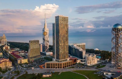 Аренда современной квартиры с видом на море в районе Старого города, 57 м², Батуми, Грузия