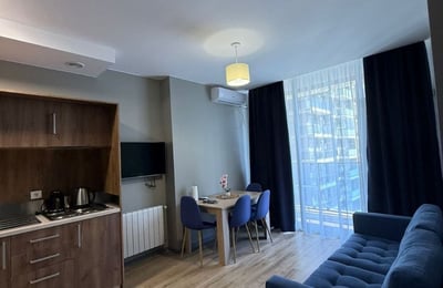 Location d'un appartement cosy et lumineux, 64 m², Batoumi, Géorgie