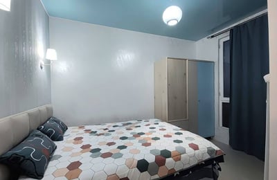 Rent a spacious, fully furnished apartment with balcony, 75 m², Batumi, Georgia