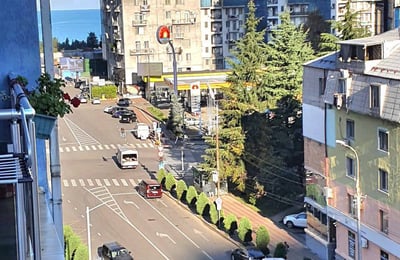 Alquiler de apartamento amplio y confortable, 90 m², Batumi, Georgia