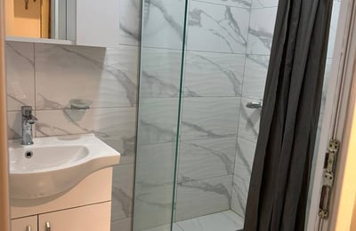 Modernes, komfortables Studio mieten, Batumi, Georgien