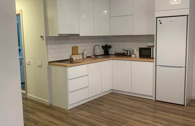 Location d'un appartement moderne, lumineux, 75 m², Batumi, Géorgie