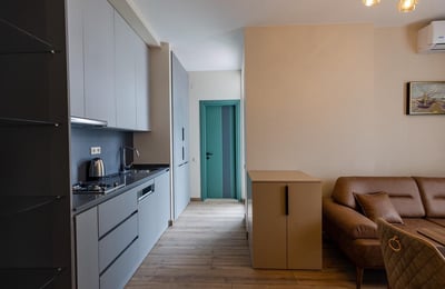 Alquiler de apartamento moderno, cómodo, 45 m², Batumi, Georgia