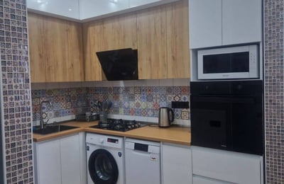 Location d'un appartement spacieux, confortable, 72 m², Batumi, Géorgie