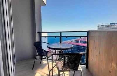 Rent a bright, comfortable apartment with sea view, 65 m², Batumi, Georgia
