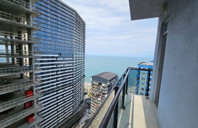 Vermietung einer komfortablen, möblierten Wohnung mit Balkon, 65 m², Batumi, Georgien