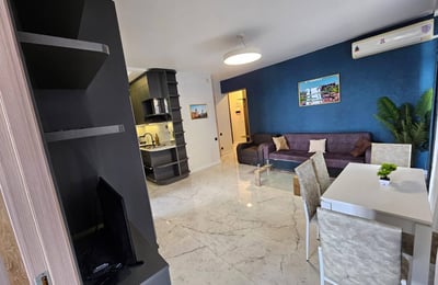 Vermietung einer komfortablen, möblierten Wohnung mit Balkon, 65 m², Batumi, Georgien