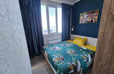 Vermietung einer komfortablen, möblierten Wohnung mit Balkon, 65 m², Batumi, Georgien