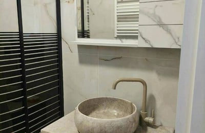 Alquiler de larga duración de un apartamento acogedor a estrenar, Batumi, Georgia