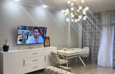 Rent a spacious, luxury apartment, Batumi, Georgia