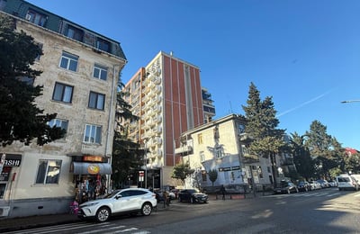 Rent a spacious, luxury apartment, Batumi, Georgia