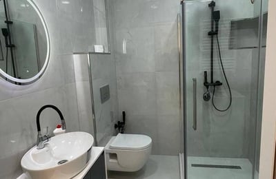 Location d'un appartement spacieux et confortable, 60 m², Black Sea Tower, Batoumi, Géorgie
