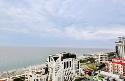 Location d'un studio cosy avec vue sur la mer, Orbi Residence, Batoumi, Géorgie