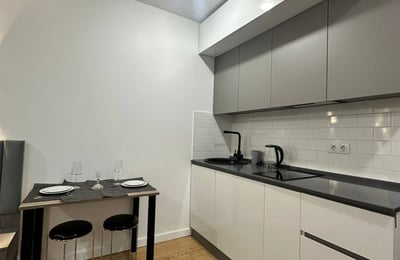 Location d'un studio lumineux et confortable avec balcon, 35 m², Batoumi, Géorgie