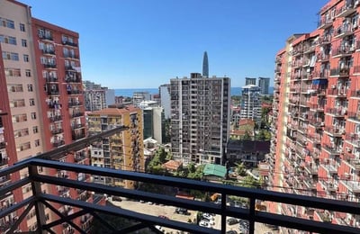 Rent a luxury, spacious apartment with sea and mountain view, 118 m², Batumi, Georgia