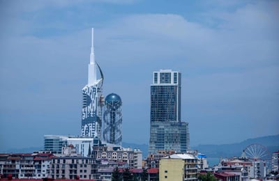 Location d'un appartement premium et entièrement meublé, 67 m², Batoumi, Géorgie