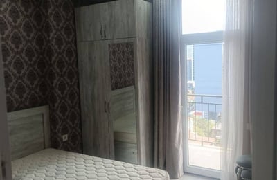 Vermietung einer komfortablen, möblierten Wohnung, 95 m², Batumi, Georgien