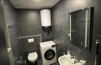 Alquiler de apartamento luminoso y amueblado, 62 m², Batumi, Georgia