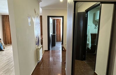 Rent a cozy, comfortable apartment with balcony, 65 m², Batumi, Georgia