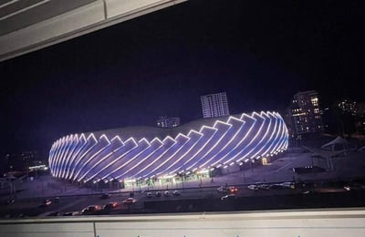 Alquiler de estudio luminoso y acogedor con vista al estadio, 38 m², Black Sea Tower, Batumi, Georgia