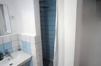 Vermietung einer modernen, gemütlichen Wohnung, 55 m², Batumi, Georgien