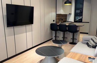 Location d'un appartement lumineux et moderne, 62 m², Black Sea Tower, Batoumi, Géorgie