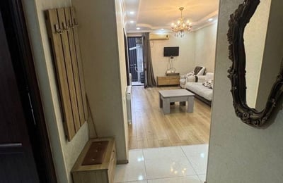 Location d'un appartement spacieux et meublé, 60 m², Batoumi, Géorgie