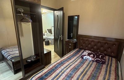 Location d'un appartement spacieux et meublé, 60 m², Batoumi, Géorgie