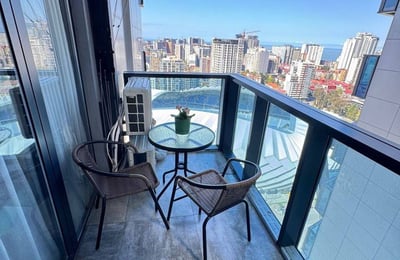 Аренда современной, стильной квартиры, 50 м², Calligraphy Towers,, Батуми, Грузия