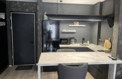 Location d'un appartement cosy et moderne avec balcon, Batoumi, Géorgie