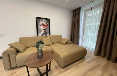 Alquiler de apartamento luminoso y amueblado, 62 m², Batumi, Georgia