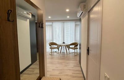 Alquiler de apartamento luminoso y amueblado, 62 m², Batumi, Georgia