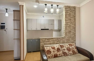 Vermietung einer hellen, komfortablen Wohnung, 52 m², Batumi, Georgien