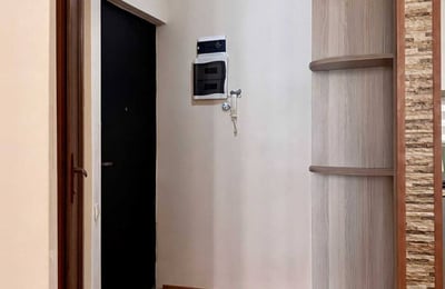 Vermietung einer hellen, komfortablen Wohnung, 52 m², Batumi, Georgien